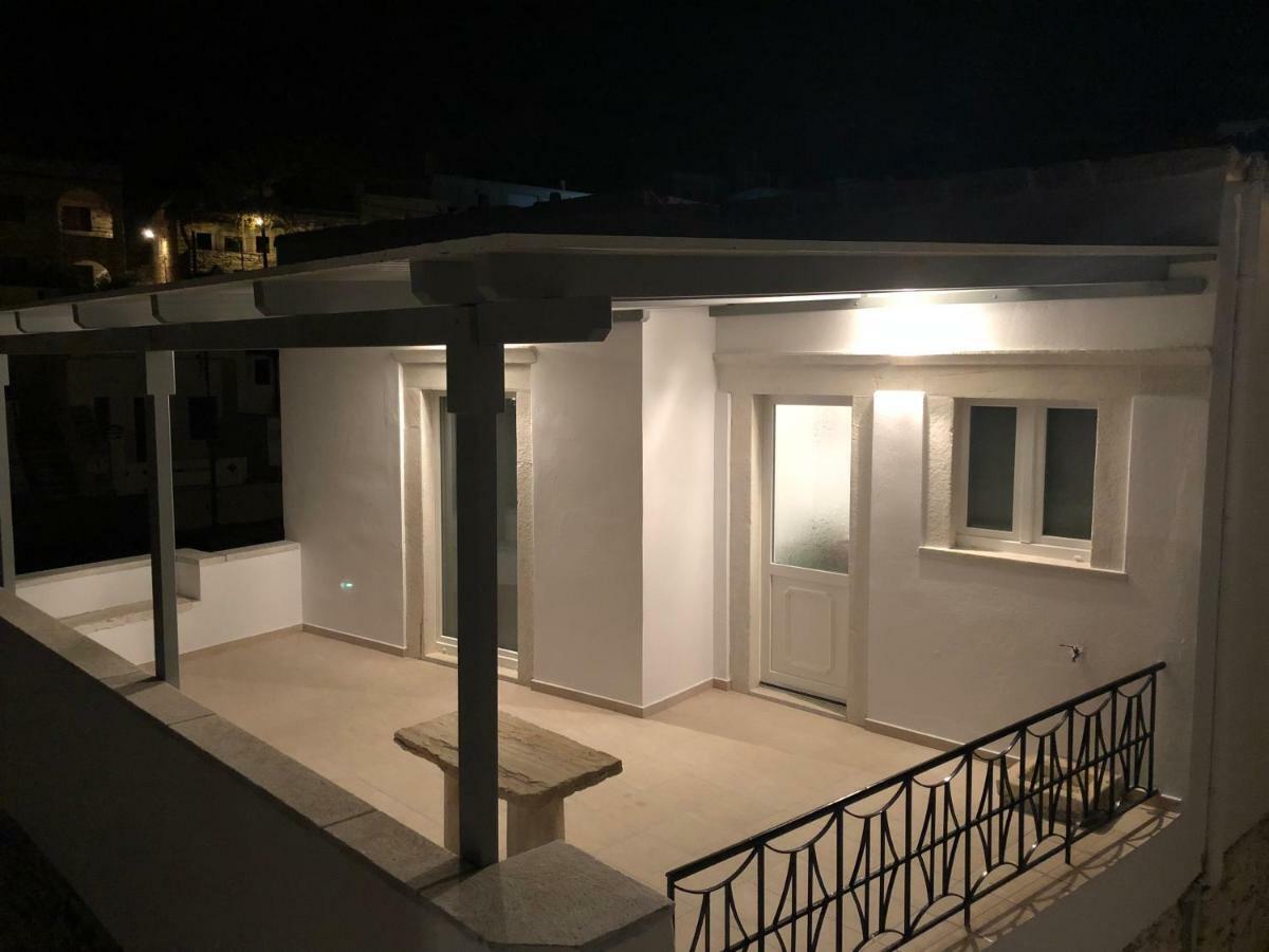Traditional House - Apeiranthos Naxos Apérathos エクステリア 写真