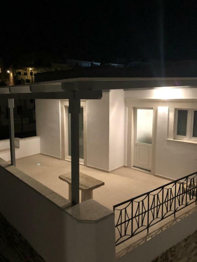 Traditional House - Apeiranthos Naxos Apérathos エクステリア 写真